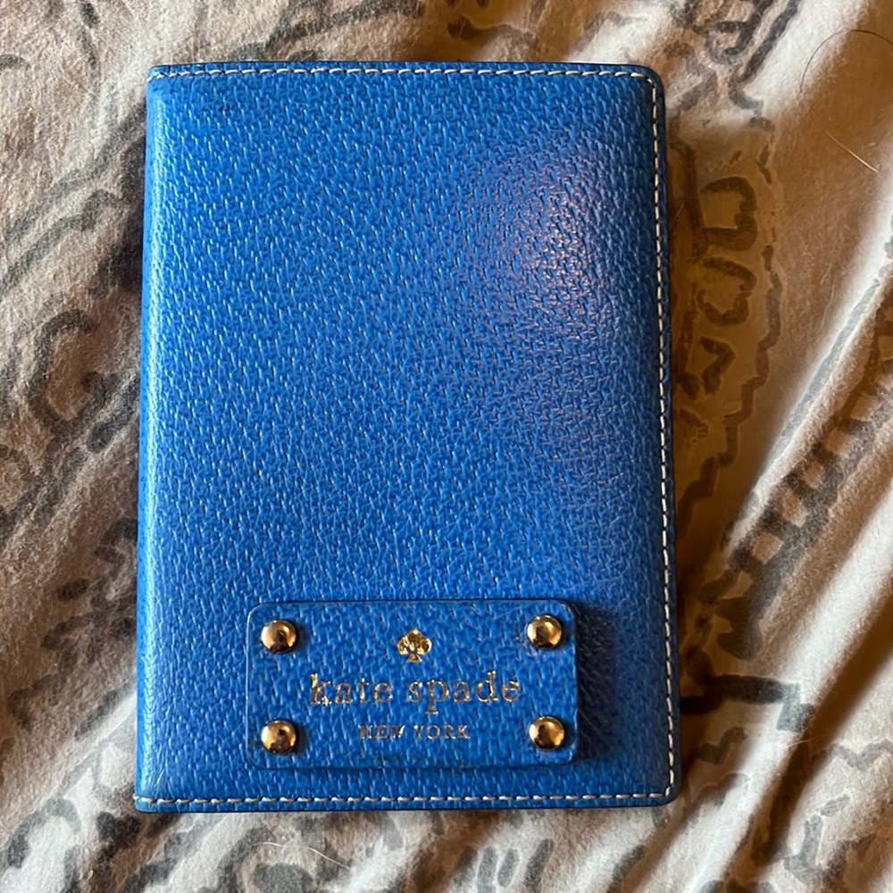 Kate spade passport holder